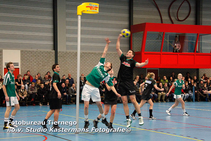 STE 02-03 KORFBAL3