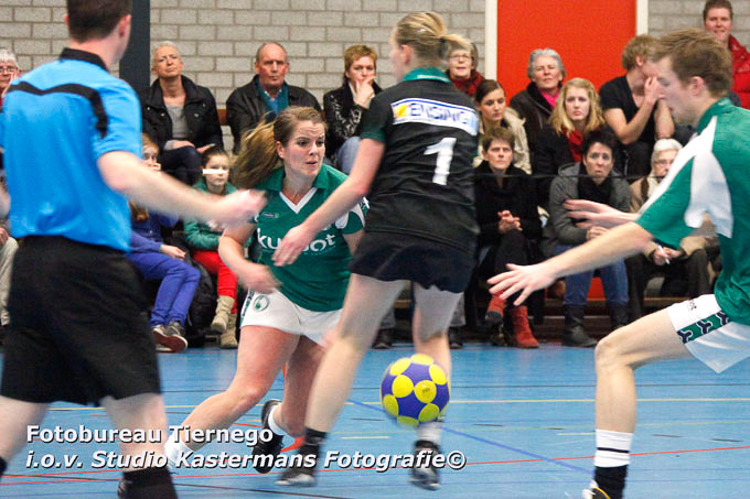 STE 02-03 KORFBAL5