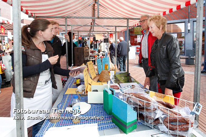 STE 051013 STREEKMARKT1