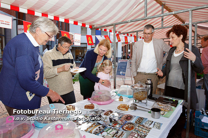 STE 051013 STREEKMARKT