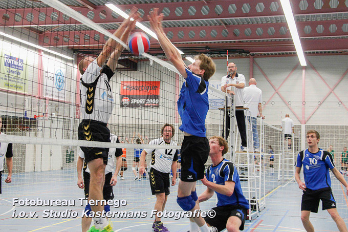 STE 171014 VolleybalZeewolde